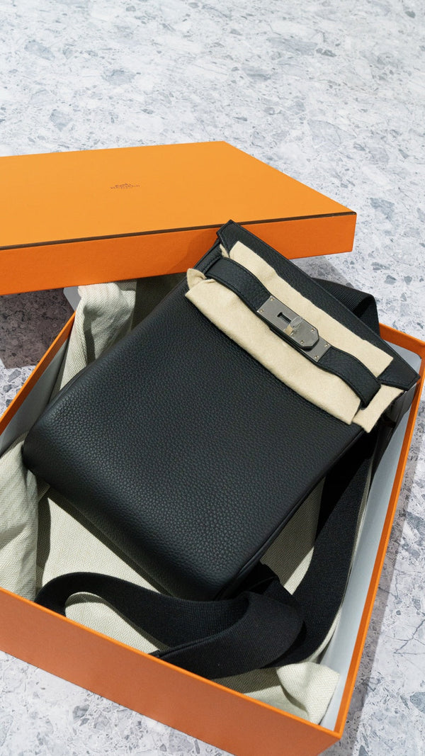 アッカド （HAC A DOS）