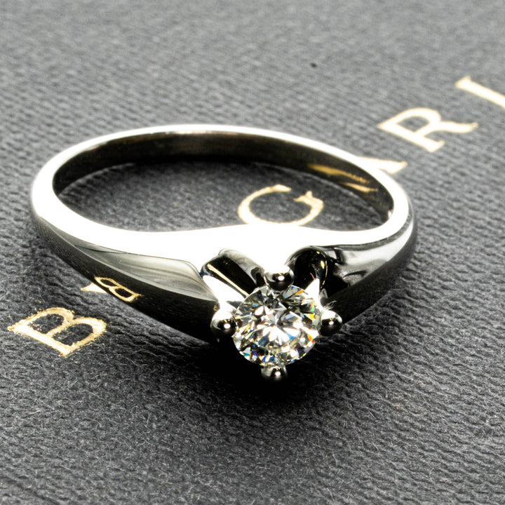 BVLGARI コロナ リング 0.3CT